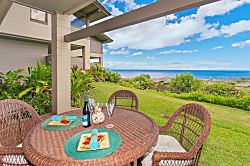 Kapalua Ridge Villas 1614 - A large lanai is located just off the living room&59&59&59&59&59&59&59; it is the perfect