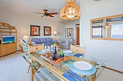 Kapalua Ridge Villas 2214 - Dining