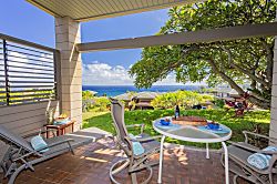 Kapalua Ridge Villas 1512 - Unwind of your expansive lanai, with seating for 4 and lots of space to enjoy the outdoors
