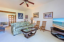 Kapalua Ridge Villas 1512 - Bright, Spacious Living Room with Ocean Breezes