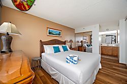 Waikiki Banyan 2806 T2