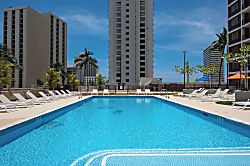 Waikiki Banyan 2806 T2