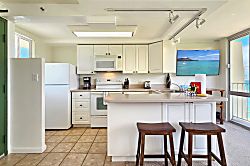 Diamond Head Beach Hotel 1203