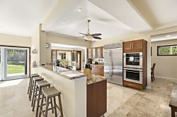 Kahala Breeze Modern Tropical Home