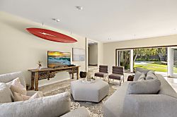 Kahala Breeze Modern Tropical Home