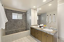 Kahala Breeze Modern Tropical Home