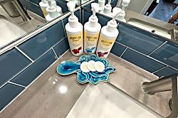 Waikiki Banyan Plumeria Suite