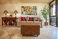 Kamaole Sands #8-208