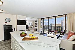 Waikiki Banyan #3601-T1