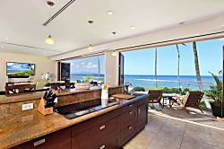 Aloha Villas Ehaki Villa #1 - Private kitchen