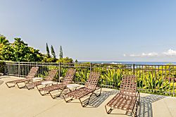 Country Club Villas #102