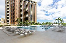 Ilikai Hotel 19th Floor Unit