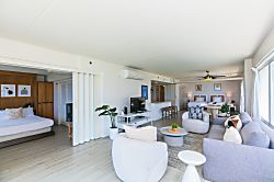 Ilikai Hotel 17th Floor