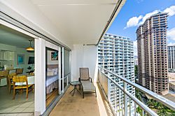 Ilikai Hotel Ocean View Paradise Condo