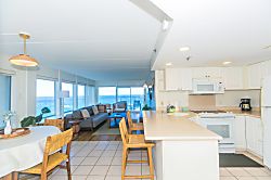 Ilikai Hotel Ocean View Paradise Condo