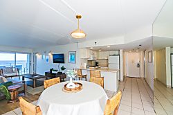 Ilikai Hotel Ocean View Paradise Condo