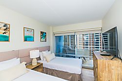 Ilikai Hotel Ocean View Paradise Condo