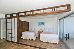 Ilikai Hotel 14th Floor Condo