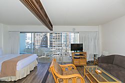 Ilikai Hotel 14th Floor Condo