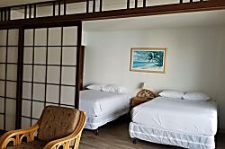 Ilikai Hotel 14th Floor Condo