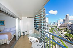 Ilikai Hotel 14th Floor Condo