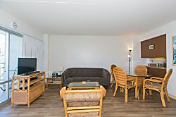 Ilikai Hotel 14th Floor Condo