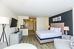 Ilikai Marina 17th Floor Unit