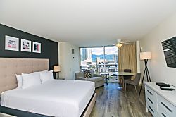 Ilikai Marina 17th Floor Unit