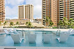 Ilikai 1 Bedroom Deluxe Harbor View 18th Floor