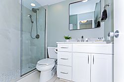 Ilikai Marina 9th Floor Unit