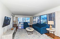 Ilikai Hotel 2 Bedroom City-View Condo 1919