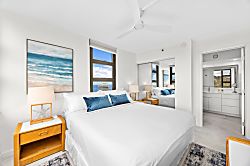 Waikiki Banyan 2913 T1