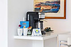 Waikiki Banyan 2913 T1