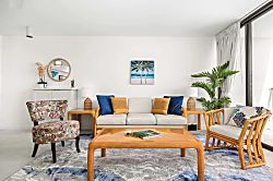 Waikiki Banyan 2913 T1