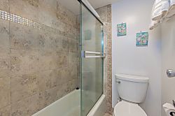 Valley Isle Resort 708