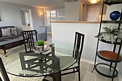 Diamond Head Beach Hotel 603