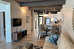 Kona Bali Kai Penthouse Oceanfront Condo