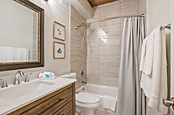 Kona Bali Kai Penthouse Oceanfront Condo