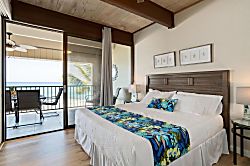 Kona Bali Kai Penthouse Oceanfront Condo