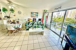 Royal Aloha Apartment