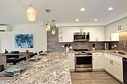Kamaole Sands 2-206