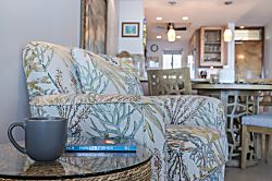 Menehune Shores 4th Floor Unit