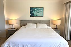 Ilikai Apartment 302