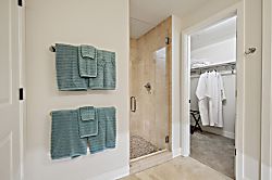 Pili Mai Main Floor Condo