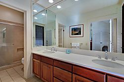 Kiahuna Plantation #140 (building 21)