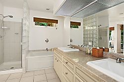 Villas of Kamalii 13