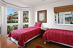 Villas of Kamalii 13