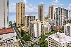 Kuhio at Waikiki 1518