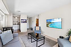 Kuhio at Waikiki 1518