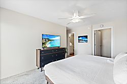 Kuhio at Waikiki 1518